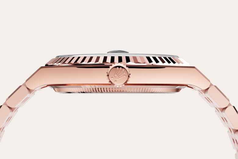 Emas Everose 18 karat