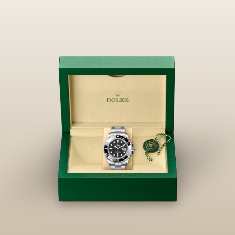 Sea-Dweller Slide 2
