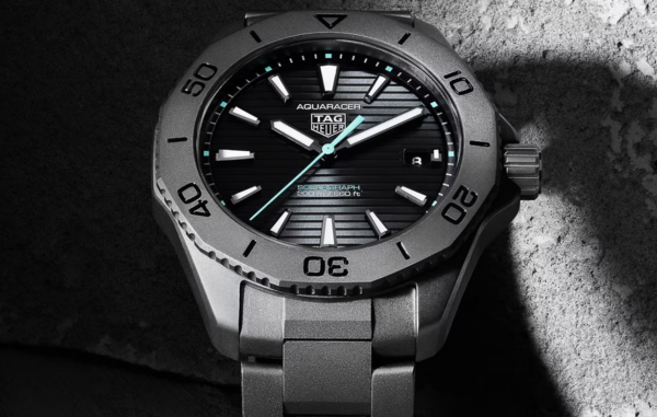  TAG Heuer Aquaracer Professional 200 Solargraph 