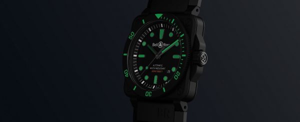 Bell & Ross water resistance hingga 300 meter